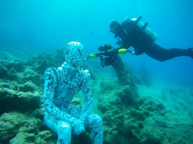 Su altı sergisi ziyarete açıldı