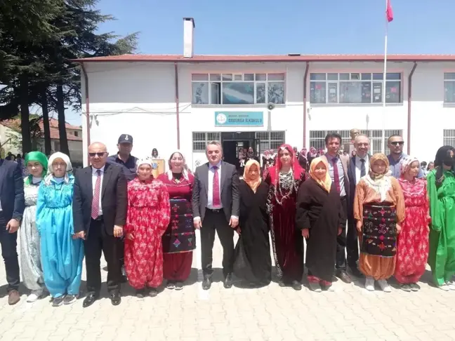 Dodurga'da el sanatları kursu sergisi açıldı