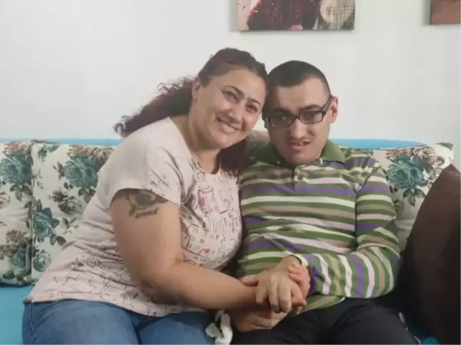 Arşiv yandı, engelli Umut'un aracına 56 bin TL'lik vergi borcu çıktı