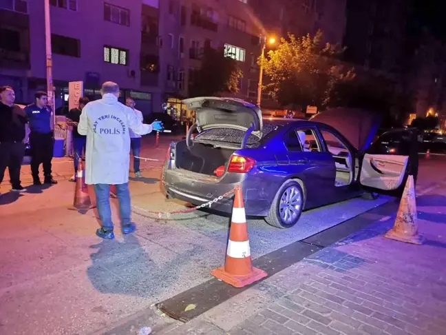 İzmir'de silahı çatışma: 1'i polis 2 yaralı