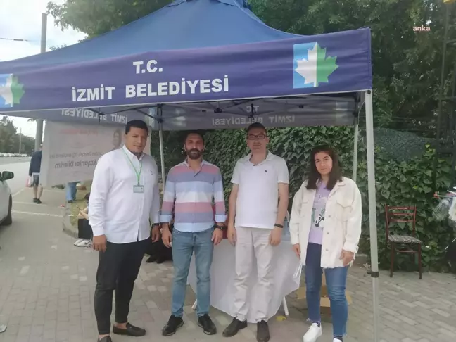 İzmit Belediyesi, Yks'nin Bugünkü Oturumunda da Öğrenci ve Velilerin Yanındaydı