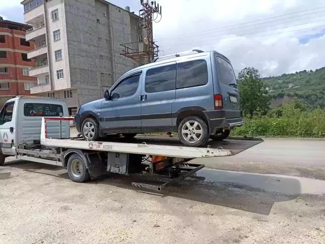 Kumru'da korsan taksicilik yapan sürücüye 9 bin TL ceza