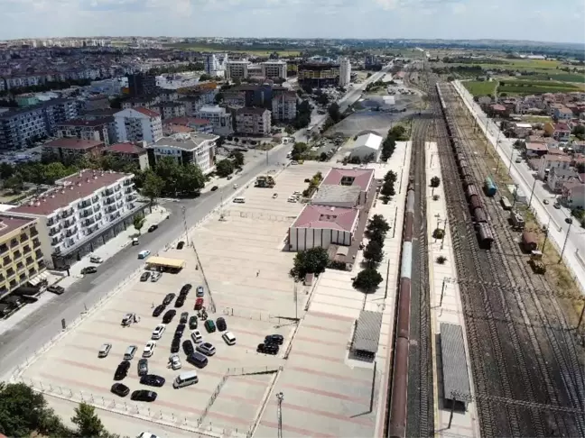 Gurbetçiler, bin 400 kilometrelik 'sıla' yolculuğunda arabalı treni tercih ediyor