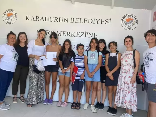 Karaburun'da Çocukların Yaz Okulu Keyfi
