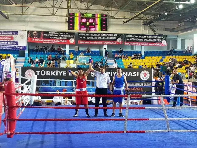Kırıkkale haberi | Çayırovalı boksörler, Kırıkkale'de 3. tura çıktı