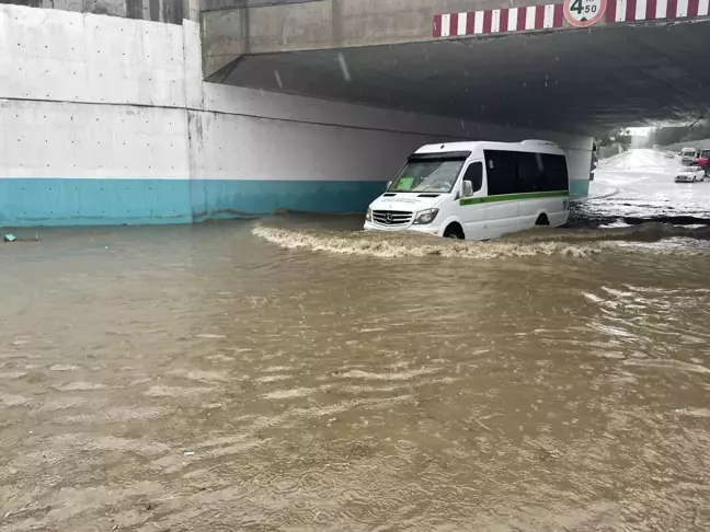 Sağanak etkili oldu (1)