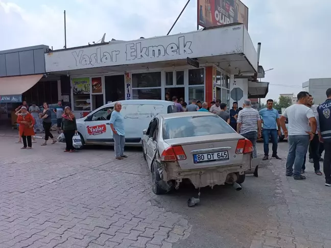 Son dakika haberi: Osmaniye'de ters yöne giren otomobilin iki araca çarptığı kazada bir kişi yaralandı