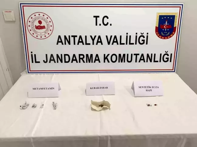 Şüphe üzerine aranan şahıstan uyuşturucu maddesi çıktı