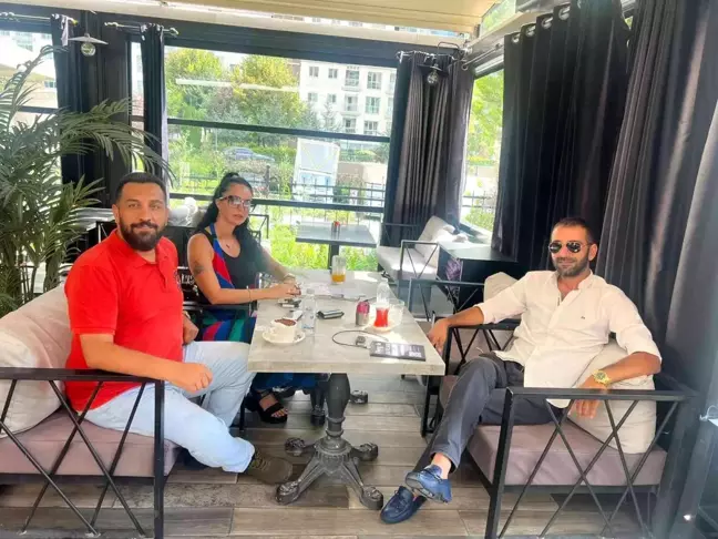 'Evlilik kurumuna esprili yaklaşım' destek buldu