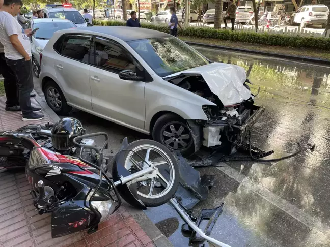 Son dakika haberi: Adana'da zincirleme trafik kazasında motosiklet sürücüsü yaşamını yitirdi