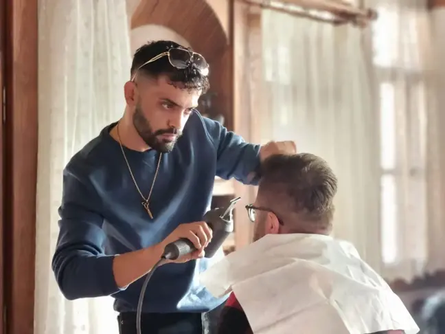 Uzman kuaför Ekrem Kaçar: Tarz olmak isteyenler mutlaka bu modelleri denesin