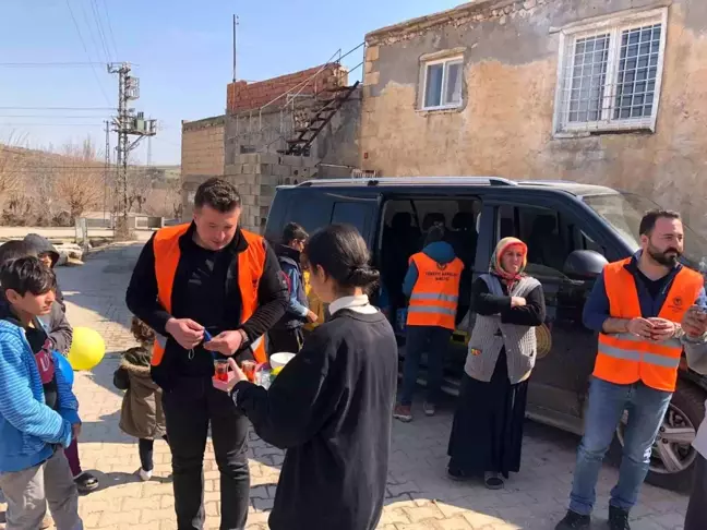 Gönüllü avukatlar deprem bölgesindeki görevlerini tamamladı