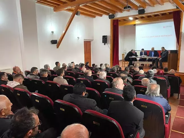 Kemaliye'de muhtarlar toplantısı yapıldı