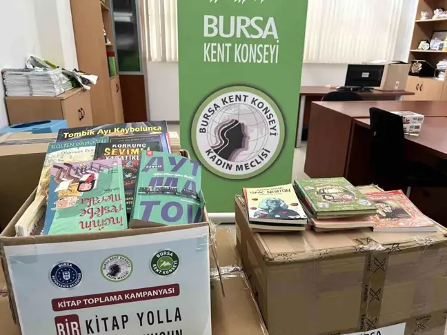 Bursa'da toplanan kitaplar Nurdağı'ndaki depremzedelere gönderilecek
