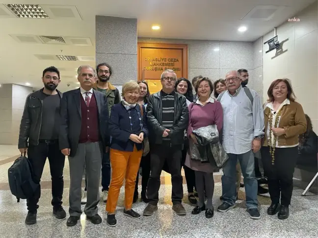 İstanbul Tabip Odası eski yöneticileri hakkında açılan dava ertelendi