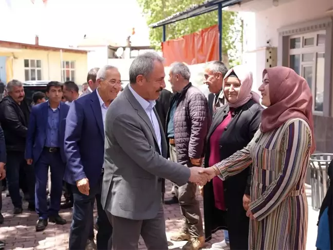 AK Parti Denizli Milletvekili Şahin Tin, Çivril ve Baklan ilçelerinde vatandaşlarla buluştu