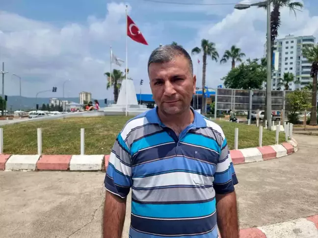 Adana'da Şifa Aramaya Giden Vatandaş Uyardı: 'Ben Yaptım Siz Yapmayın'