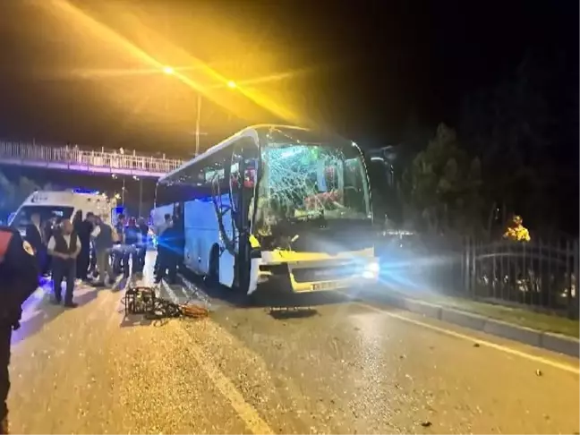 Amasya'da Yolcu Otobüsü TIR'a Çarptı: 5 Yaralı