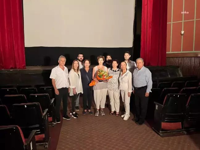 Söke Belediye Meclisi Üyeleri 'O da bir şey mi' filminin setini ziyaret etti