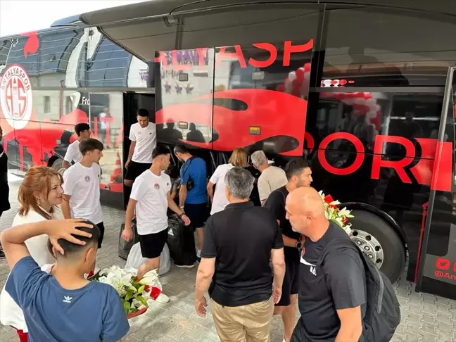 Fraport TAV Antalyaspor Burdur'da kampa girdi