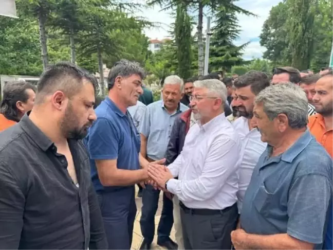 Çorum'da Nefes Borusuna Yemek Kaçan Çocuğun Cenazesi Toprağa Verildi