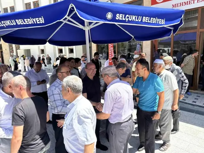 Selçuklu Belediye Başkanı Ahmet Pekyatırmacı, Cuma Buluşmaları'nda vatandaşlarla bir araya geldi