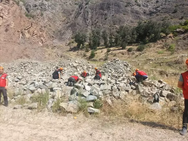 İHH Artvin Şubesi, kentsel arama eğitimi tatbikatı gerçekleştirdi