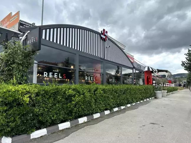 Serdivan'da Yeni Açılan İşletme Vatandaşların İlgisini Çekiyor