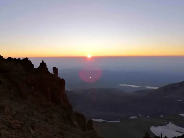 Erciyes Dağı'nda Zirve Tırmanışları Başlıyor