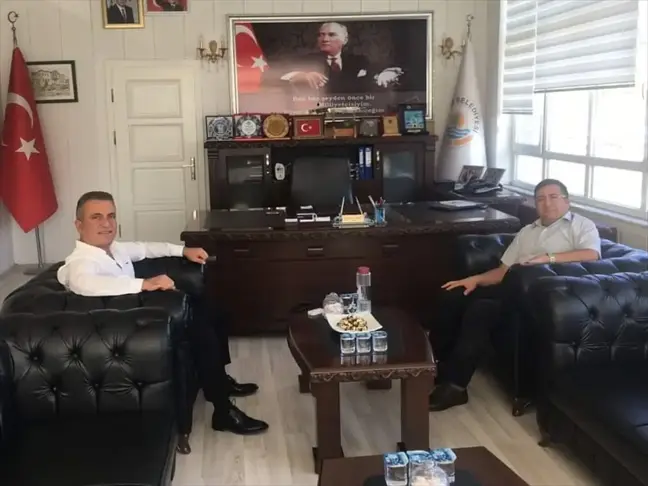Kütahya Vali Yardımcısı Fikret Zaman, Alaçam Kaymakamı İlyas Acar'a veda ziyaretinde bulundu