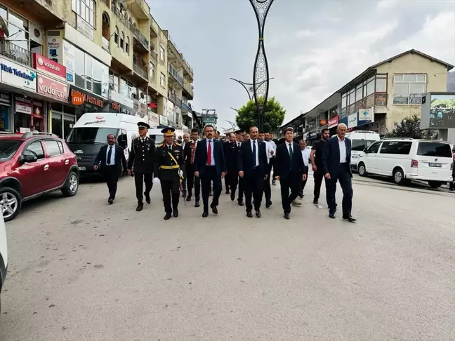 Şemdinli'de Zafer Bayramı töreni düzenlendi