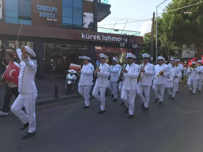 Tekirdağ Büyükşehir Belediyesi 30 Ağustos Zafer Bayramı'nı Bando Gösterisiyle Kutladı