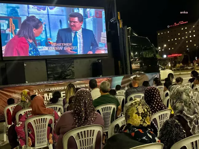 18 Eylül'de Başlayacak Altın Koza Öncesinde İlçelerde Yazlık Sinema Nostaljisi