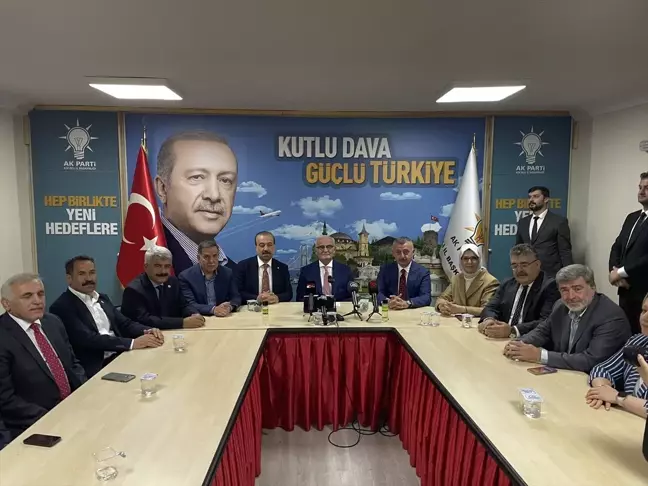 AK Parti Genel Başkan Yardımcısı Yılmaz, Kocaeli'de partililerle buluştu Açıklaması