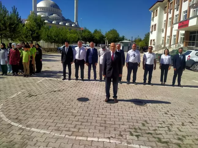 Malatya'da İlköğretim Haftası Törenle Kutlandı