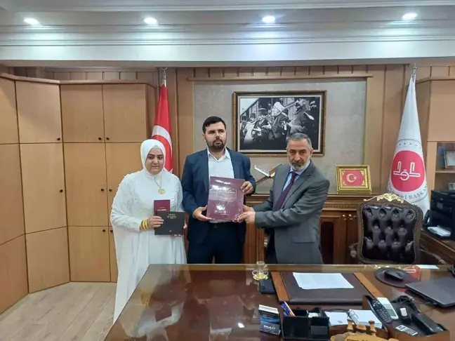 Çorlu'da Görme Engelli Çiftin Nikahı Kıyıldı
