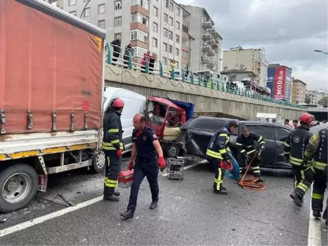 İzmit'te Zincirleme Kaza: 1 Yaralı