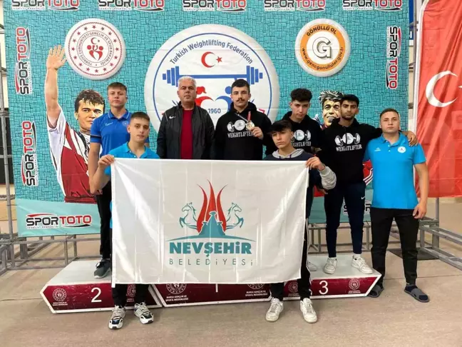 Nevşehir Belediyesi Gençlik ve Spor Kulübü Milli Sporcusu Türkiye Şampiyonu