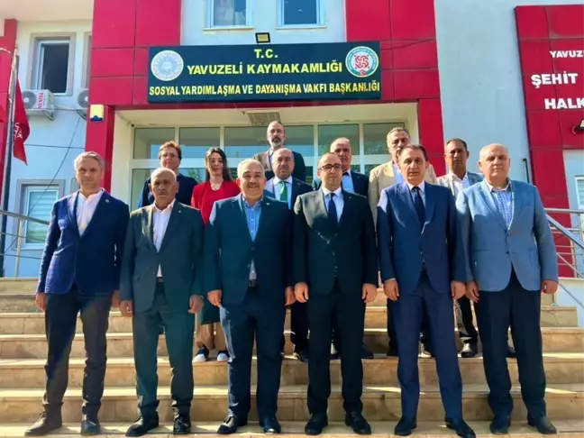 AK Parti Gaziantep'ten Yavuzeli ve Araban'da miting havasında toplantı