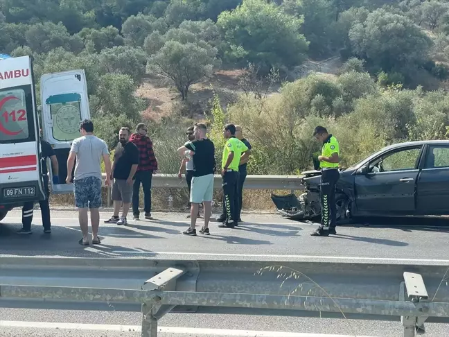 Aydın'ın Söke ilçesinde bariyere çarpan otomobilin sürücüsü yaralandı