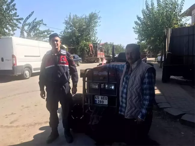 Manisa'da Çalınan Traktör ve Gübre Dağıtma Makinesi Bulundu