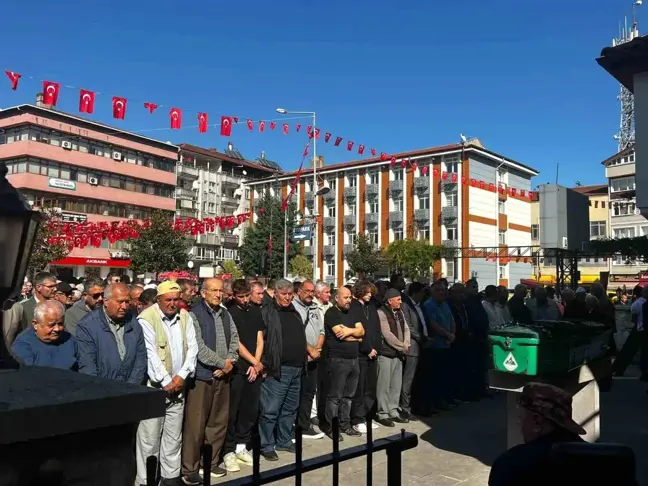 Zonguldak'ın tanınan ismi Yavuz Ayanoğlu toprağa verildi