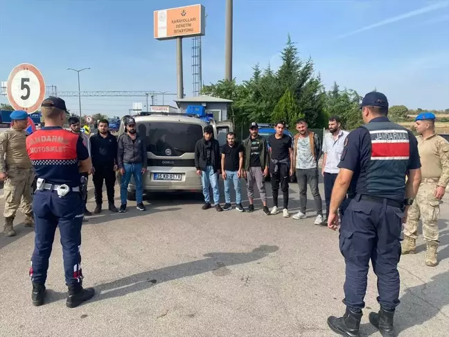 Edirne'de 857 düzensiz göçmen yakalandı