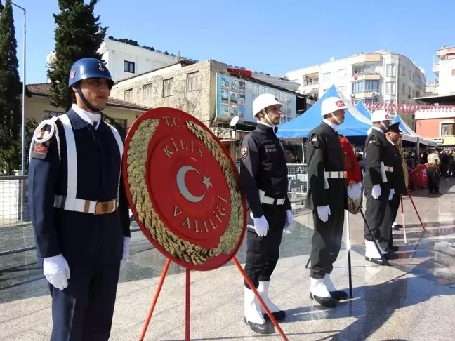 Kilis'te Cumhuriyet Bayramı çelenk sunma töreni düzenlendi