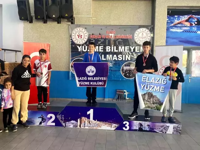 Elazığ Belediyesi Yüzme Yarışmalarında 57 Madalya Aldı
