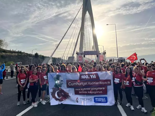 Trakya'dan 65 kadın çalışan, Cumhuriyet'in 100. yılına özel koşuya katıldı