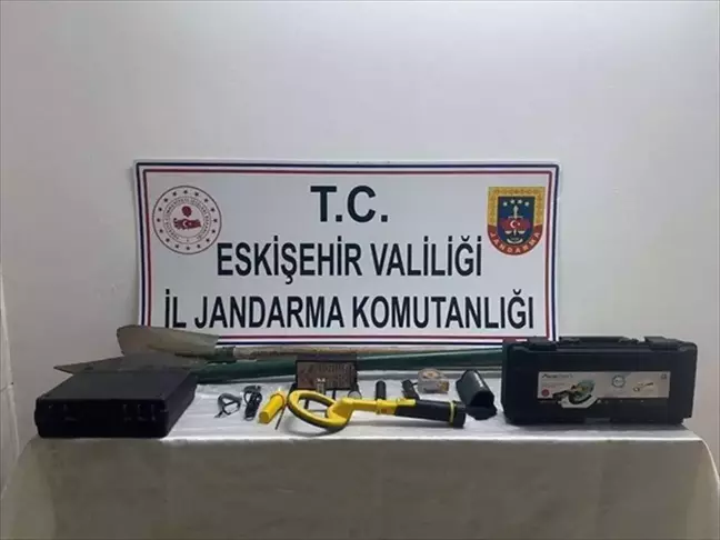 Eskişehir'de İzinsiz Kazı Yapan 6 Şüpheli Gözaltına Alındı