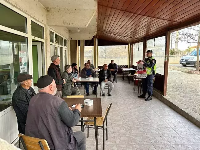 Edirne Jandarma Komutanlığı, Işıklı köyünde trafik eğitimi verdi