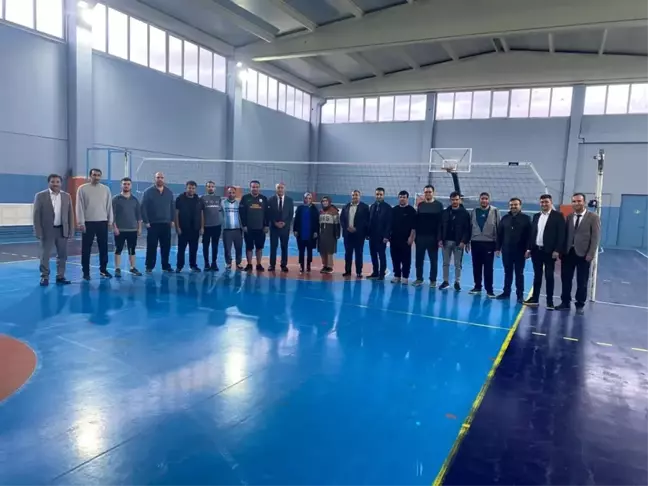 Hisarcık'ta Öğretmenler Günü voleybol turnuvası
