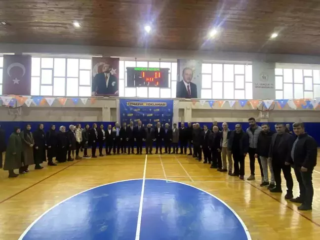 Osmaneli Belediye Başkanı Münür Şahin, AK Parti temayül yoklamasında tek aday adayı olarak girdi